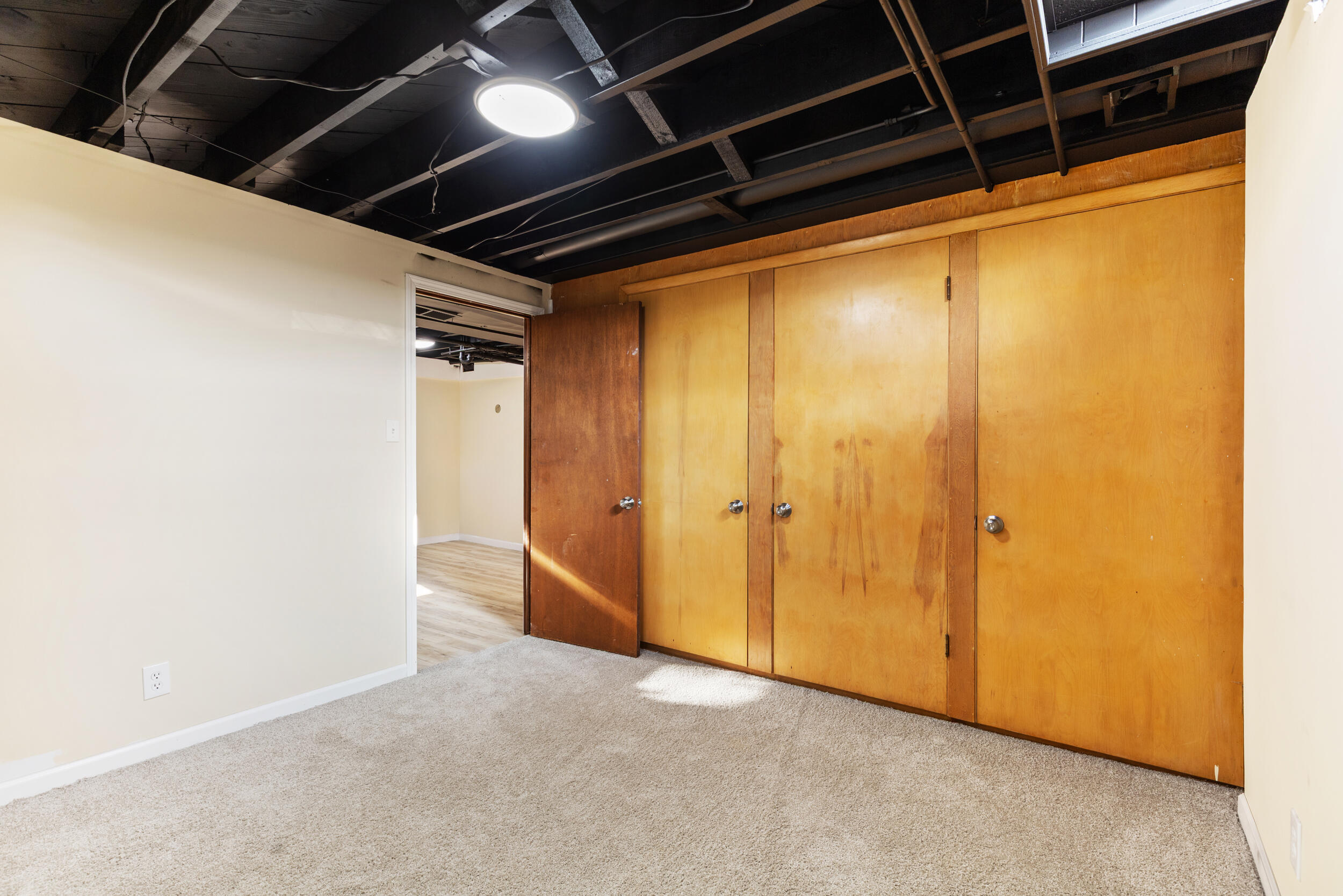 3929 North 82nd Street Milwaukee, WI 53222 - Photo 19 of 24 photo dec 17 2025, 12 49 47 am