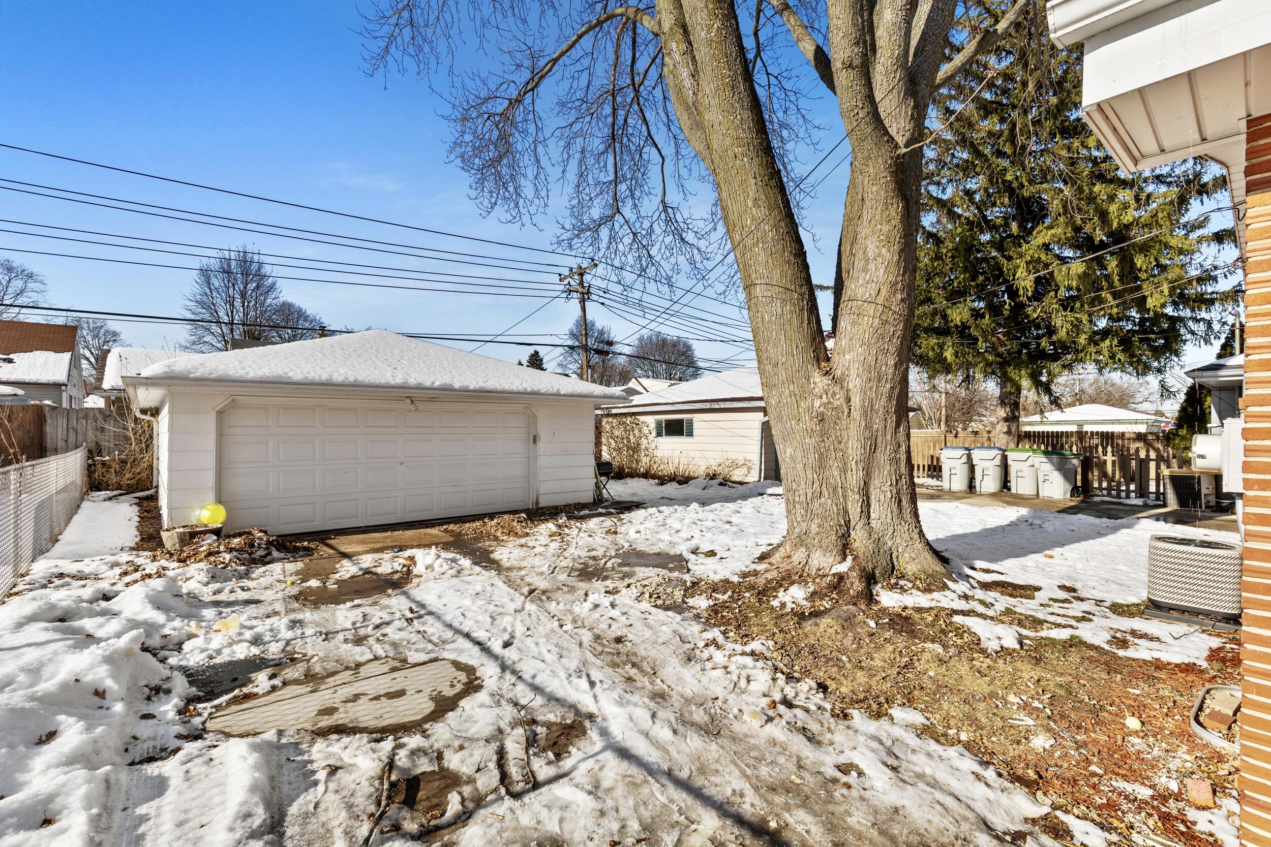 3929 North 82nd Street Milwaukee, WI 53222 - Photo 24 of 24 photo dec 17 2025, 12 26 39 am