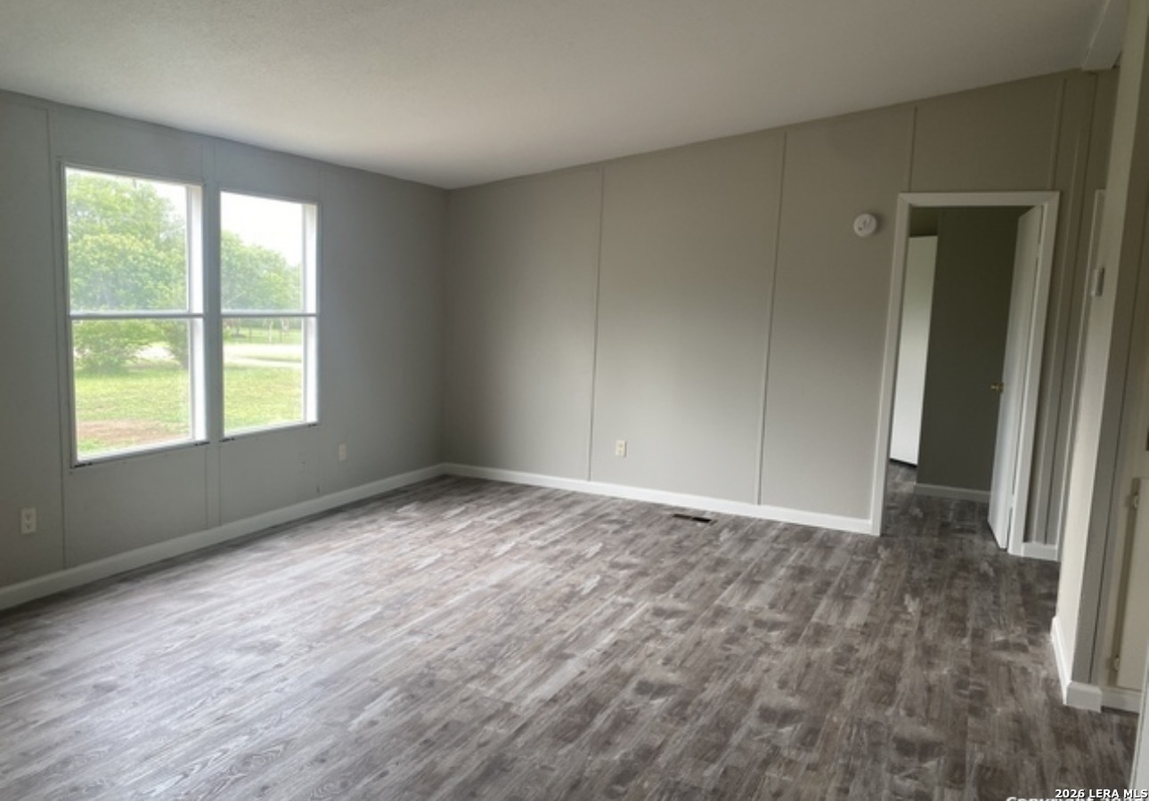 129 Oak Park Road Adkins, TX 78101 - Photo 12 of 18