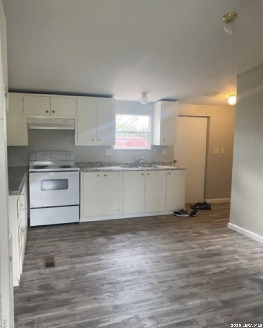 129 Oak Park Road Adkins, TX 78101 - Photo 13 of 18