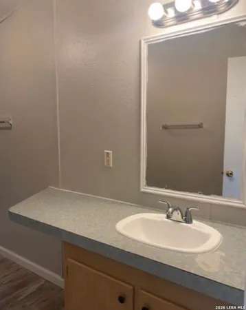 $1,450 | 129 Oak Park Road, Adkins, TX 78101