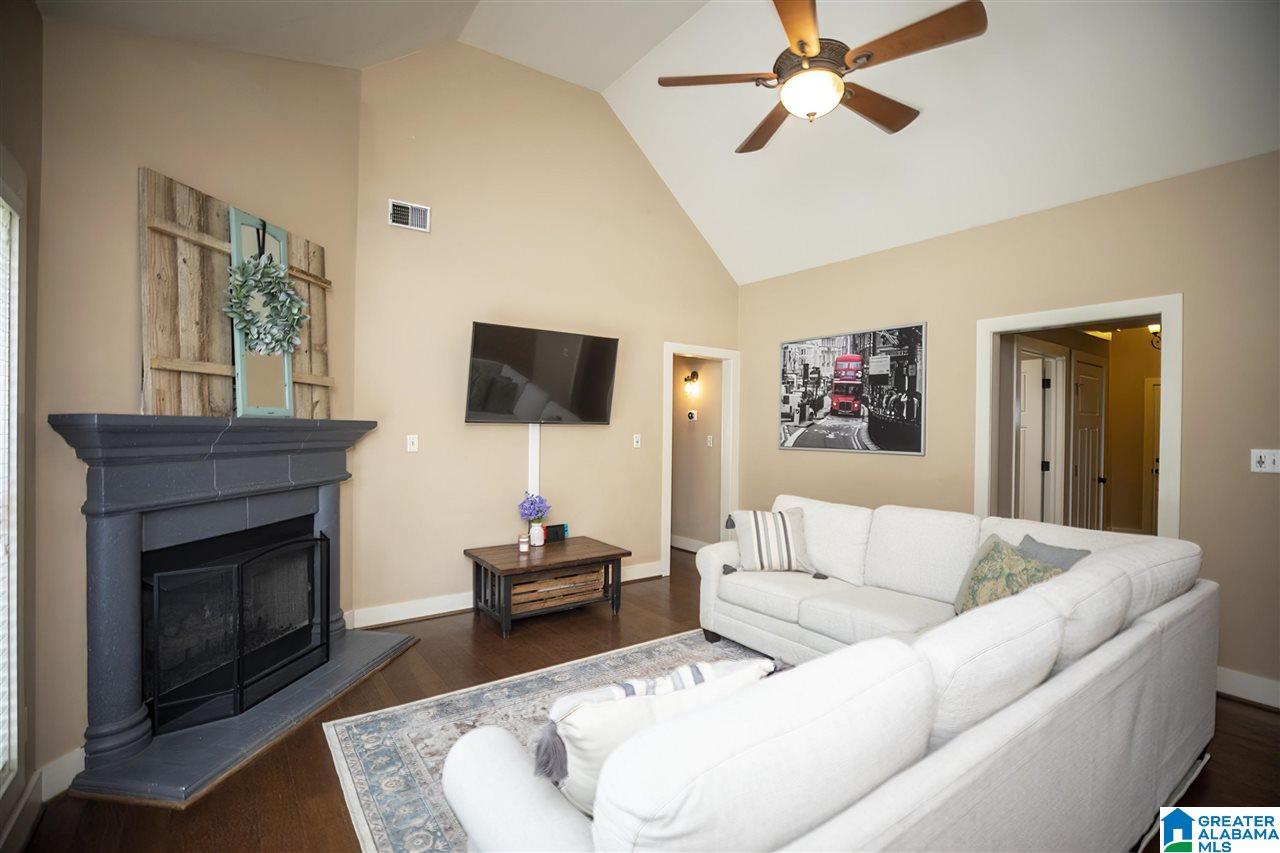 235 Odum Road Gardendale, AL 35071 - Photo 5 of 25