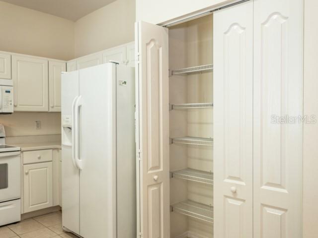 6 Summer Terrace, Unit 6 Palm Coast, FL 32137 - Photo 12 of 30 a bathroom with a shower and a glass door