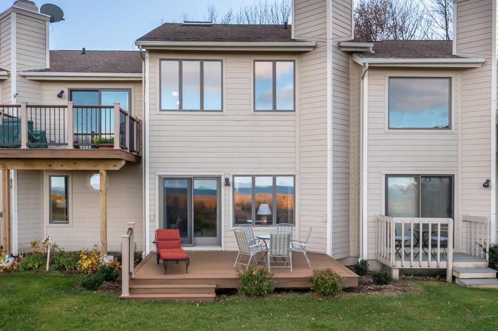 7544 Bluff Pass Road, Unit 21 Egg Harbor, WI 54209 - Photo 3 of 37