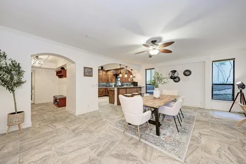 $1,350,000 | 1115 West 7th Street, Unit 106, Austin, TX 78703