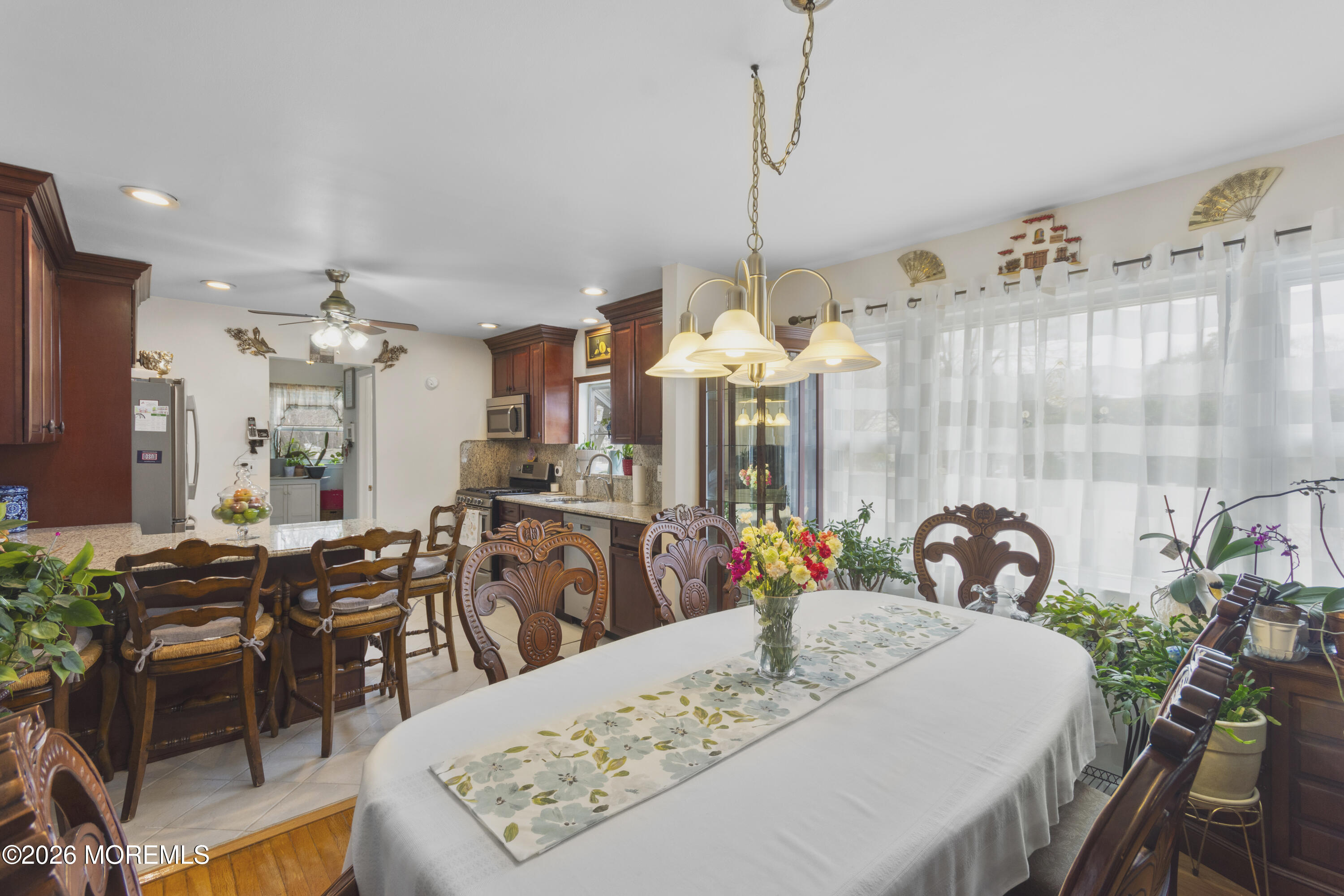 416 Midstreams Road Brick, NJ 08724 - Photo 7 of 27 a view of a dining room and livingroom
