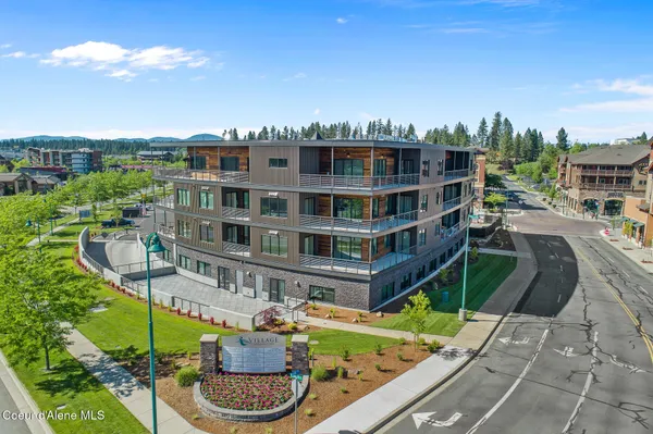 $935,000 | 1579 West Riverstone Drive, Unit 205, Coeur D'Alene, ID 83814