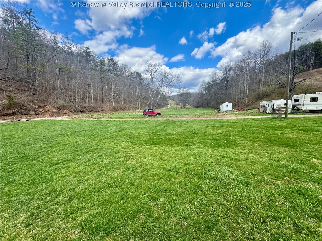 1261 Ghost Hollow Road Liberty, WV 25124 - Photo 20 of 25 Gallery Image 20