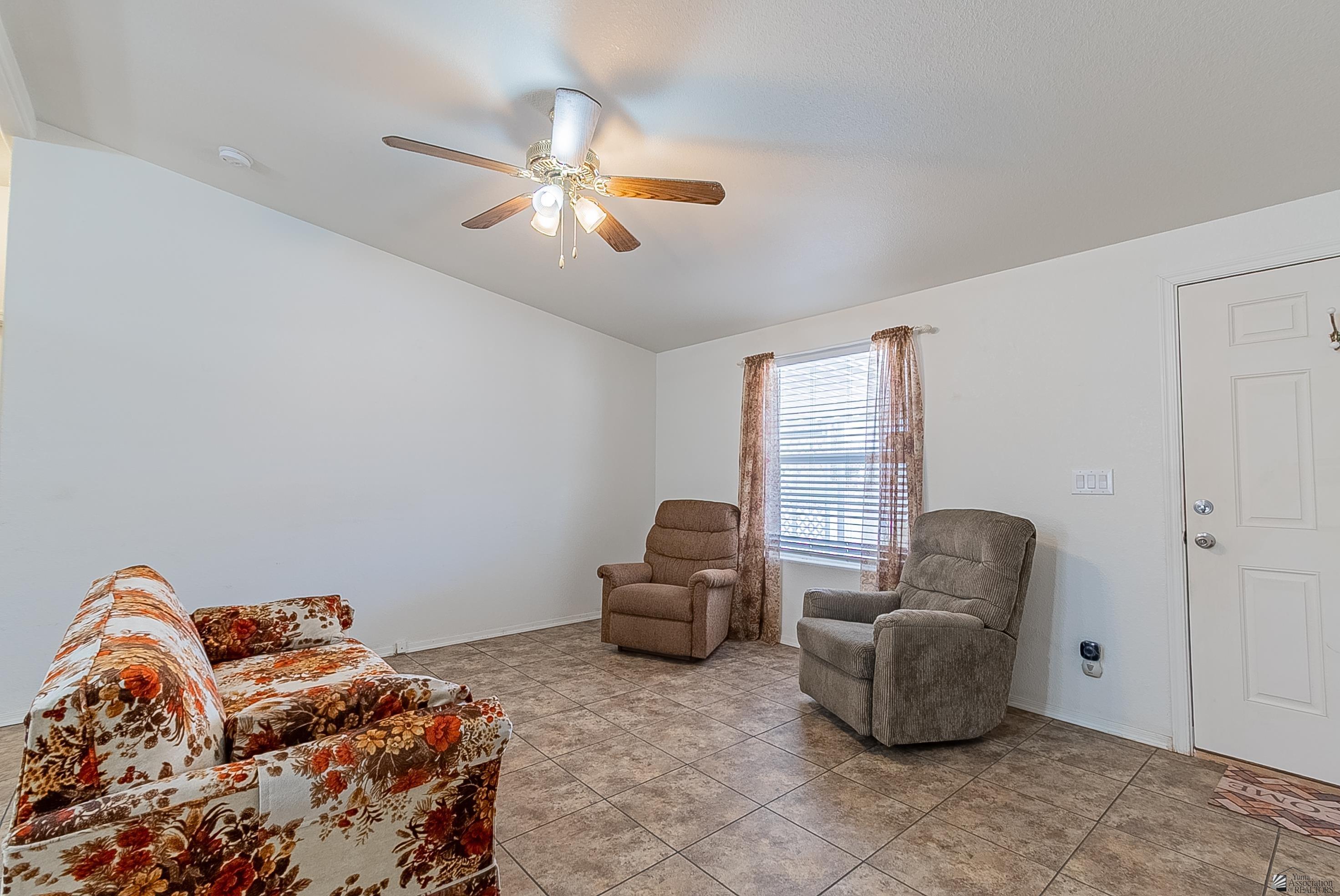 12127 South Shell Avenue Yuma, AZ 85367 - Photo 10 of 33 Gallery Image 10