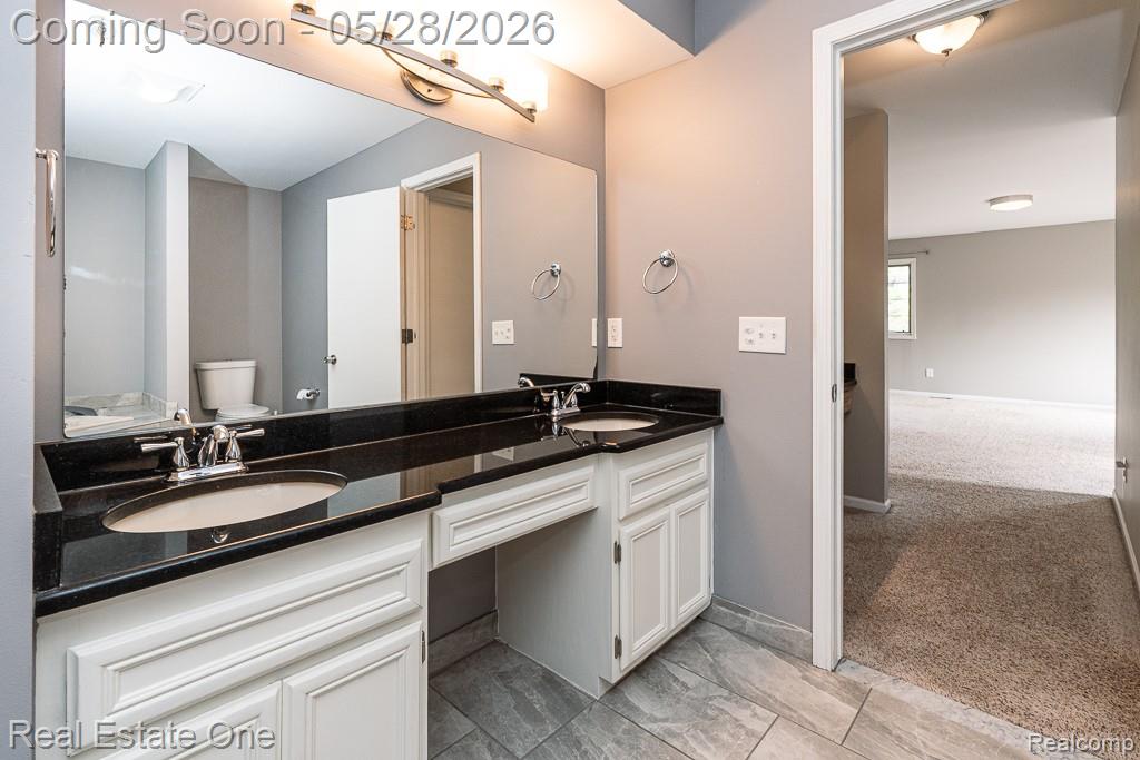 1323 Bembridge Drive Rochester Hills, MI 48307 - Photo 23 of 33