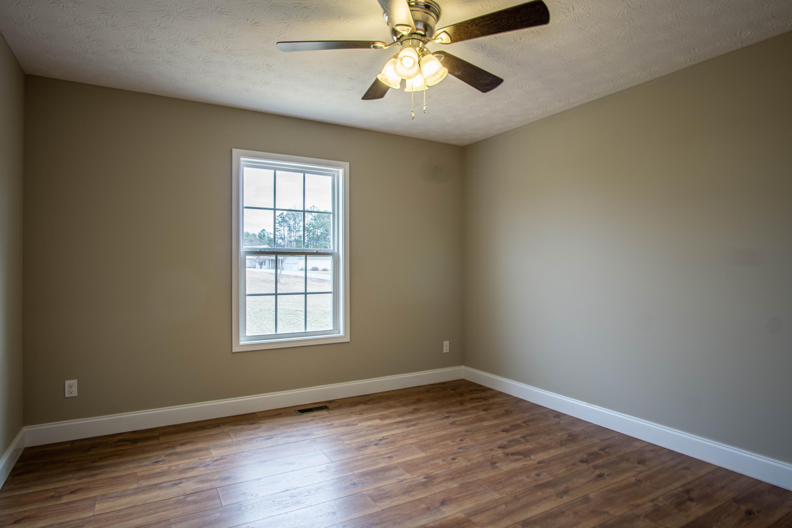 1881 Hightop Road Corbin, KY 40701 - Photo 23 of 36 DSC09882-HDR