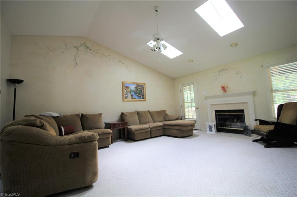 4607 Golden Acres Road Oak Ridge, NC 27310 - Photo 4 of 19