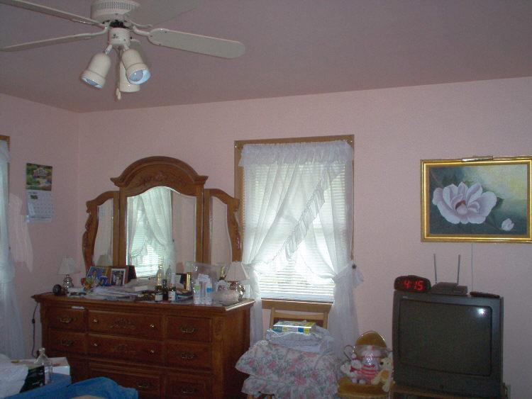 1600 Pine Ridge Lane Effort, PA 18330 - Photo 8 of 12 Master Bedroom