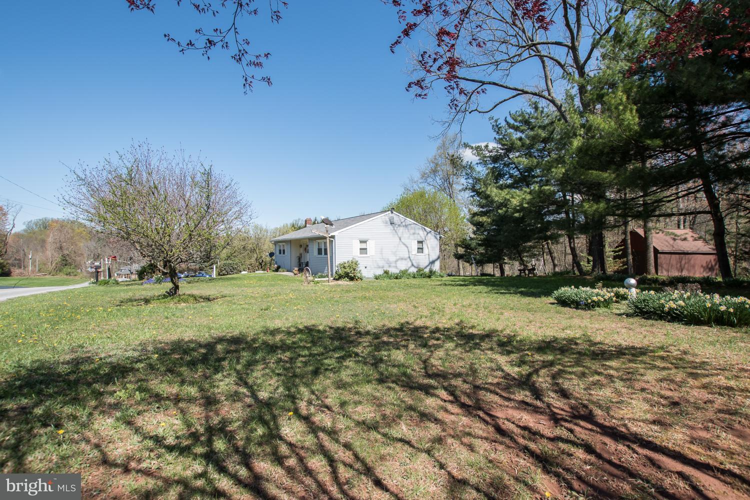 195 South Ridge Road Spring Grove, PA 17362 - Photo 3 of 29
