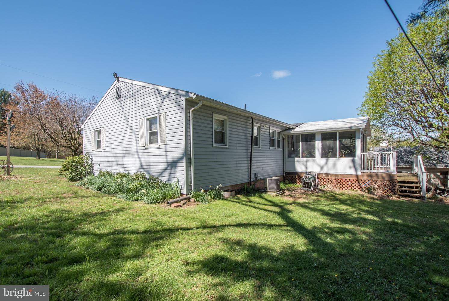 195 South Ridge Road Spring Grove, PA 17362 - Photo 4 of 29