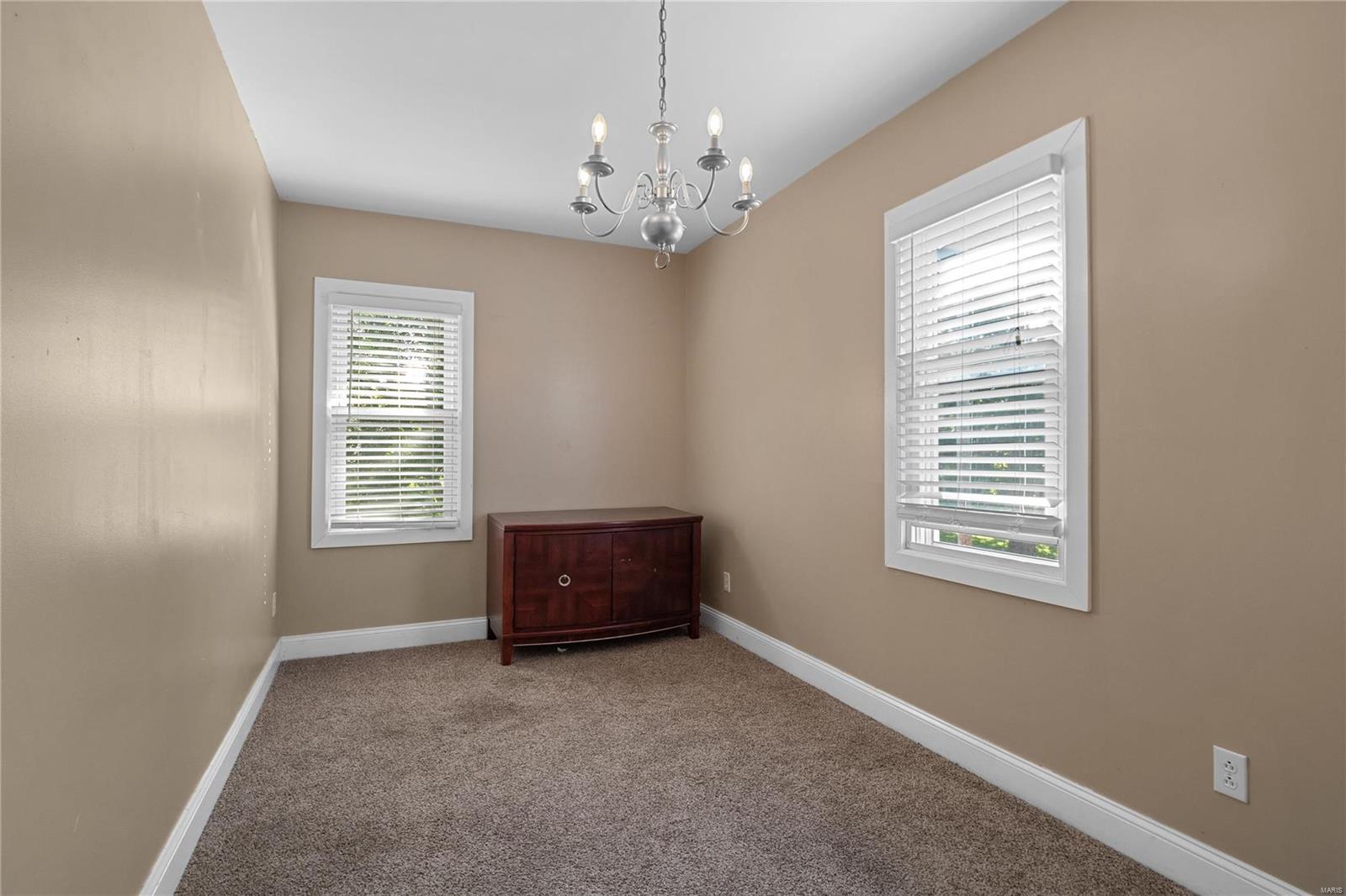 211 East Walnut Street Columbia, IL 62236 - Photo 13 of 32