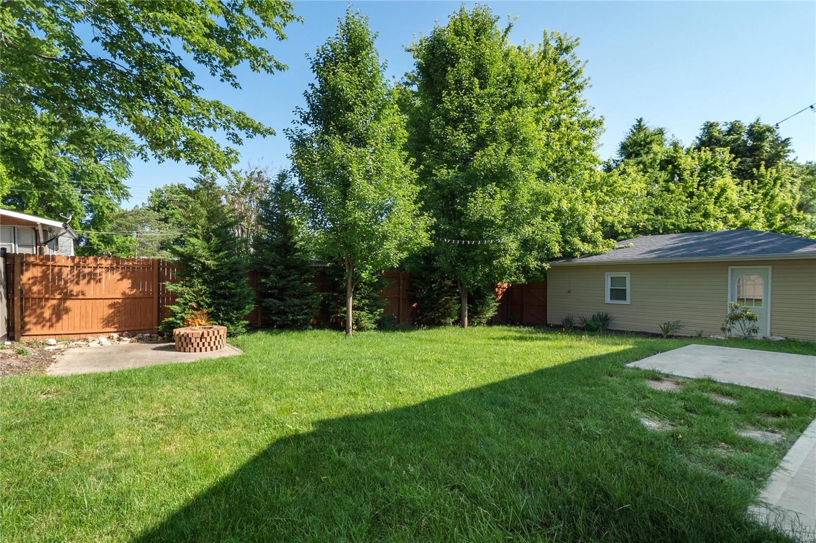 211 East Walnut Street Columbia, IL 62236 - Photo 22 of 32