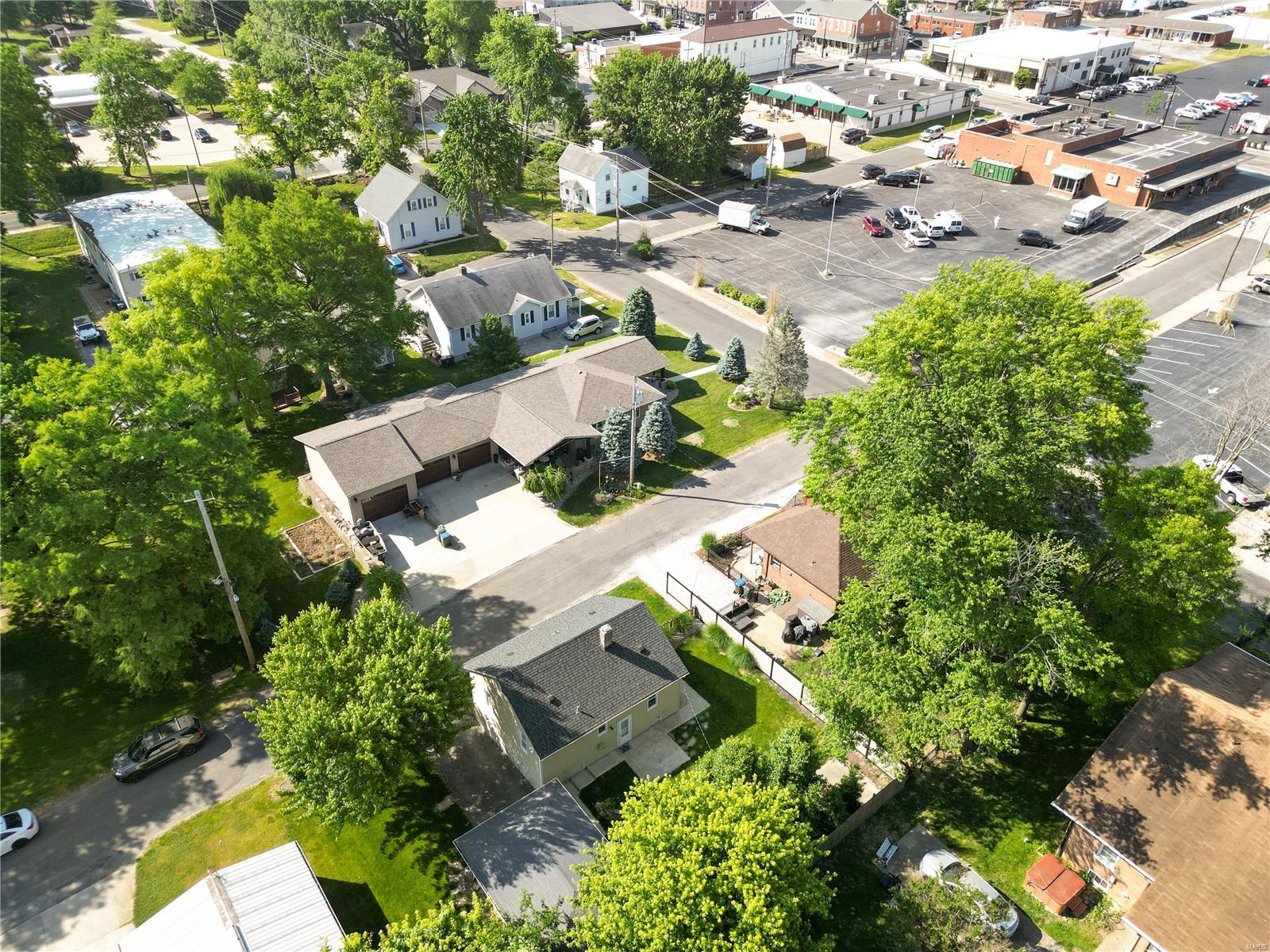 211 East Walnut Street Columbia, IL 62236 - Photo 28 of 32