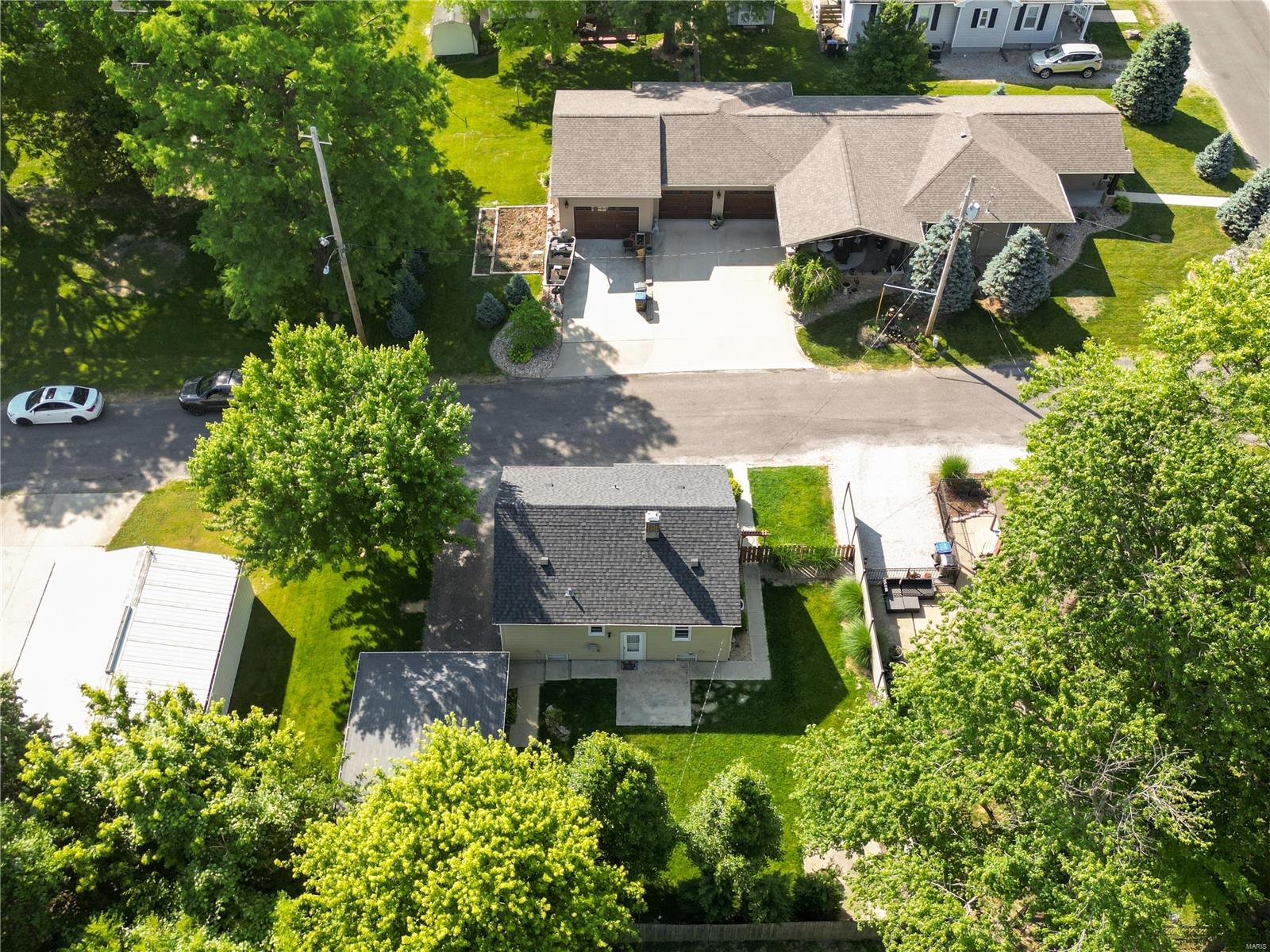 211 East Walnut Street Columbia, IL 62236 - Photo 29 of 32