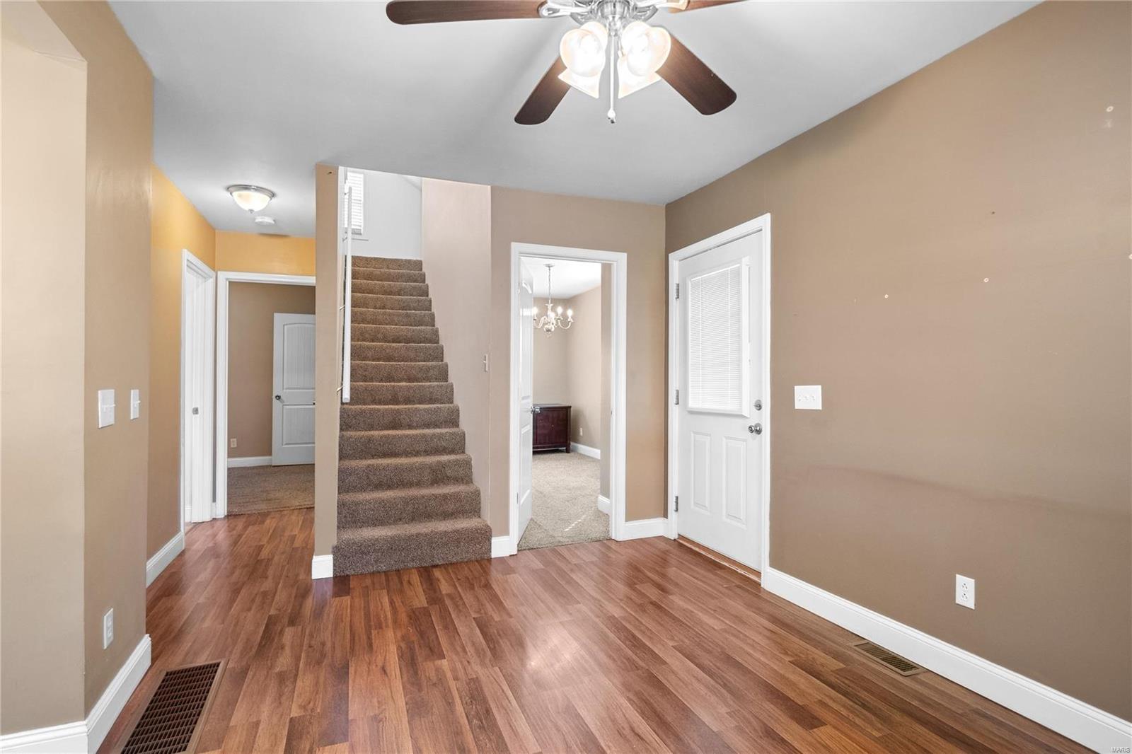 211 East Walnut Street Columbia, IL 62236 - Photo 7 of 32