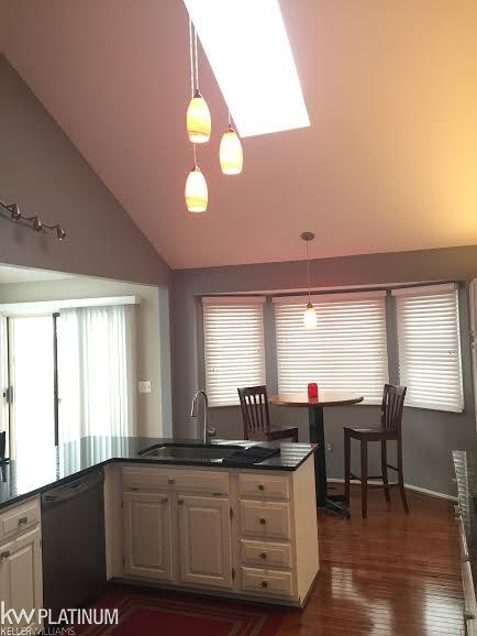 107 Regal Avenue Rochester Hills, MI 48307 - Photo 10 of 34