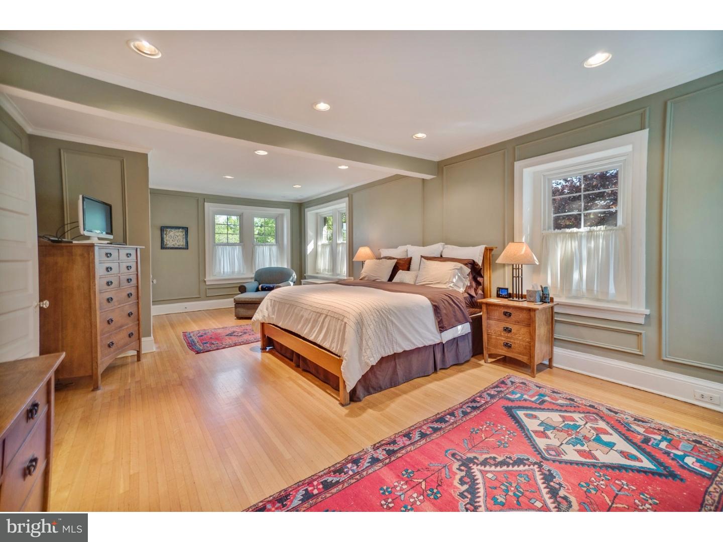 6400 Sherwood Road Philadelphia, PA 19151 - Photo 11 of 25 Gallery Image 11