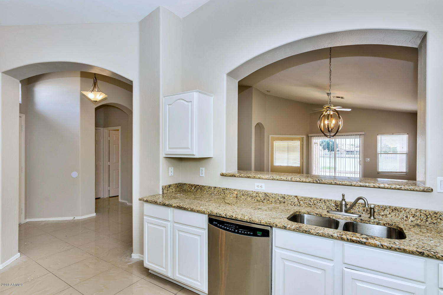 10821 West Granada Road Avondale, AZ 85392 - Photo 6 of 22 10821 W Granada Rd-large-009-22-Kitchen-