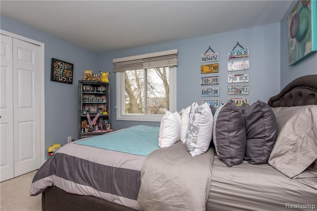 2705 Powderhorn Ridge Road Rochester Hills, MI 48309 - Photo 14 of 34