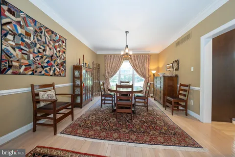 $1,200,000 | 1421 Radbill Circle, Berwyn, PA 19312