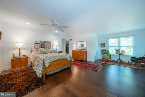 $1,200,000 | 1421 Radbill Circle, Berwyn, PA 19312