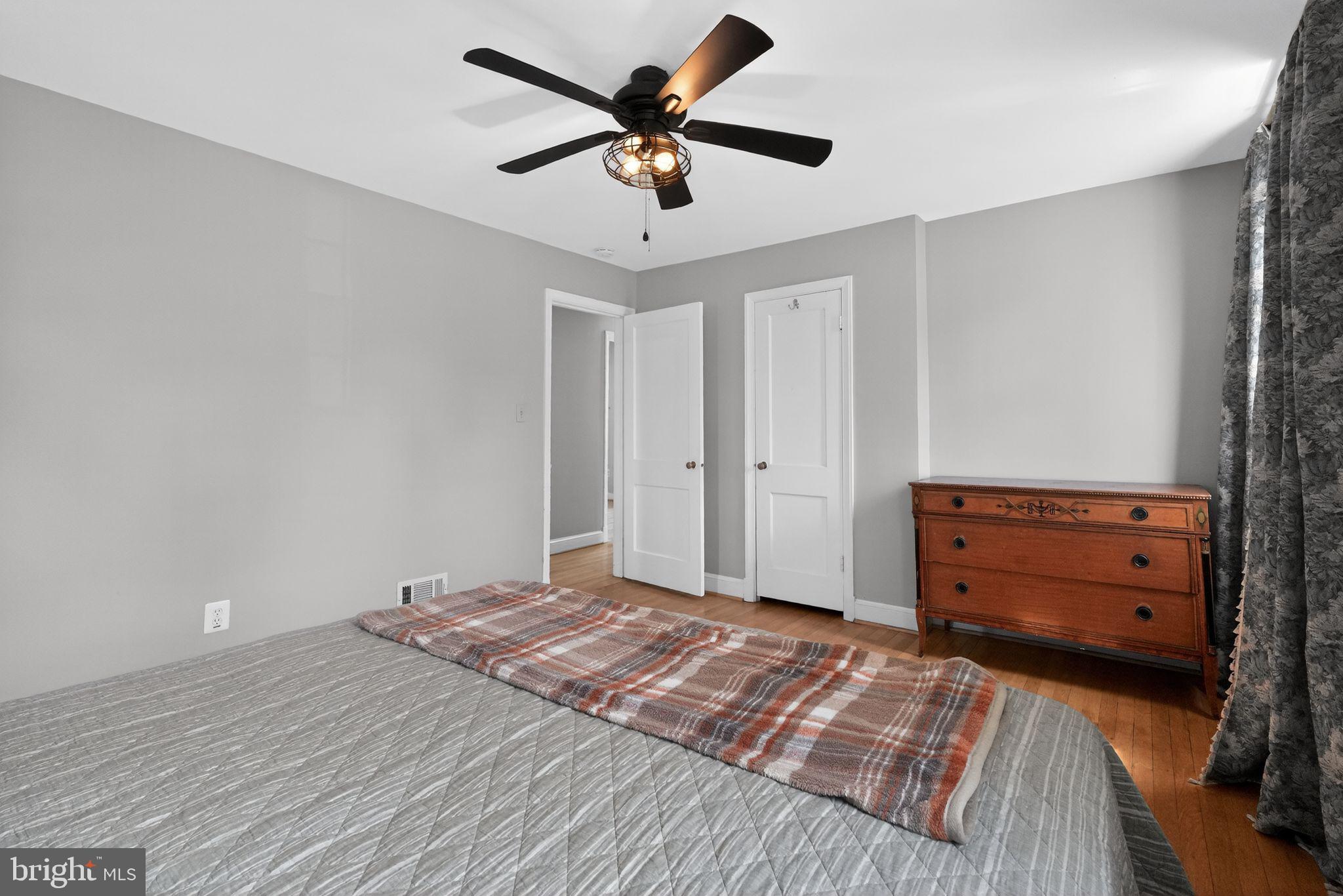 2611 Arvin Street Silver Spring, MD 20902 - Photo 17 of 30 Cozy bedroom with modern charm.