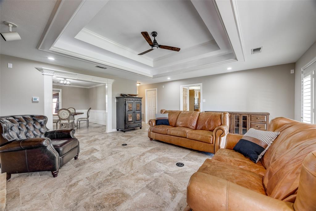 5282 Luella Road Sherman, TX 75090 - Photo 6 of 27