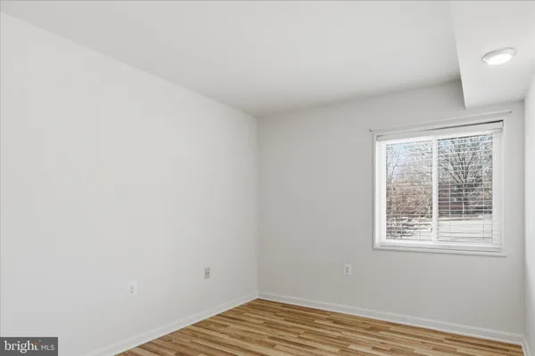 $319,900 | 1433 Northgate Square, Unit 11B, Reston, VA 20190