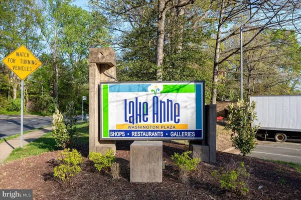 $319,900 | 1433 Northgate Square, Unit 11B, Reston, VA 20190