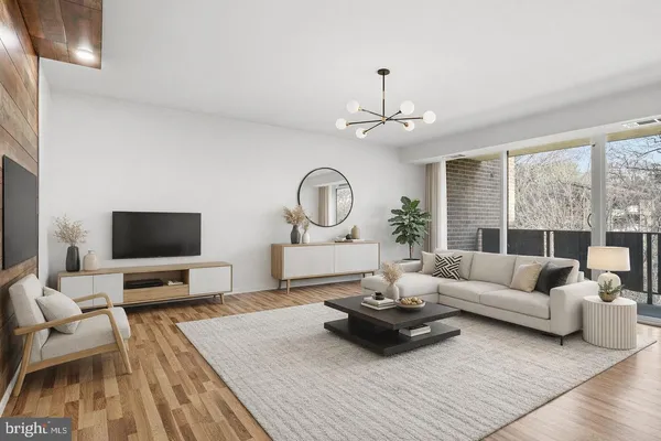 $319,900 | 1433 Northgate Square, Unit 11B, Reston, VA 20190