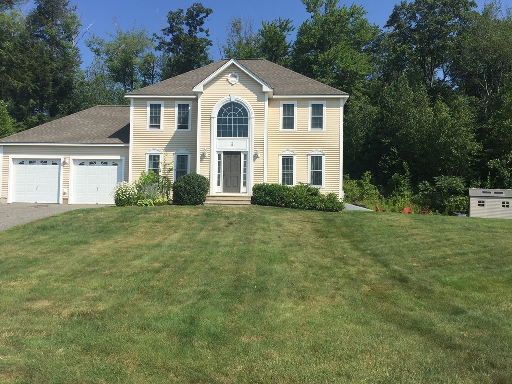 3 Eastern Lane Rutland, MA 01543 - Photo 1 of 22 a front view of a house with a yard