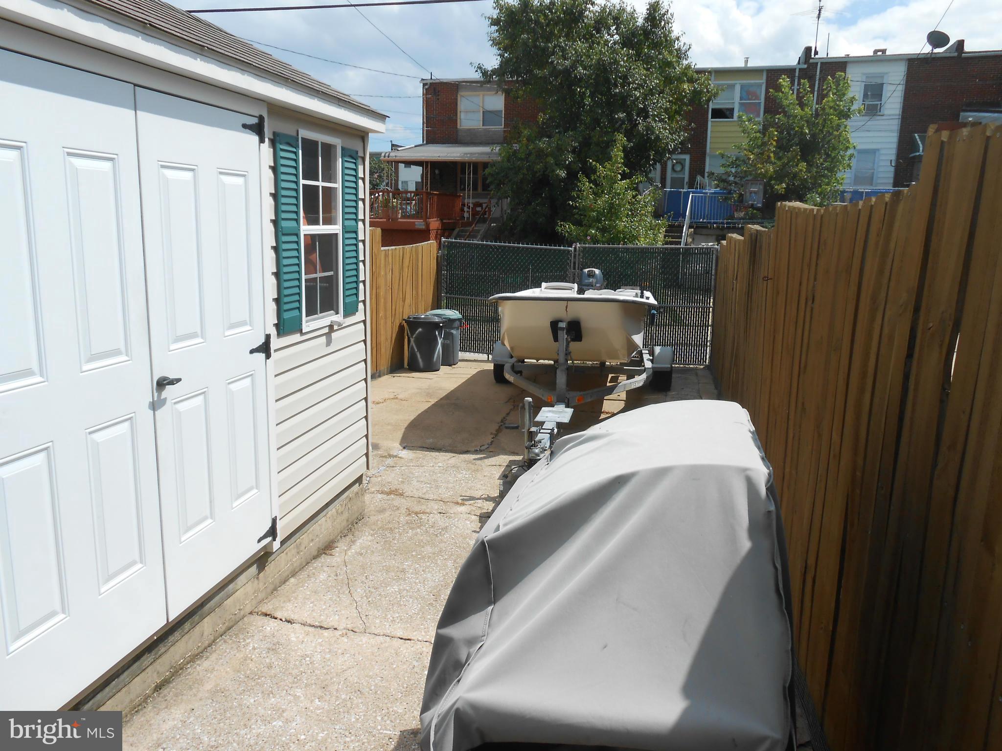 7943 Lansdale Road Baltimore, MD 21224 - Photo 3 of 15 Exterior (Rear)