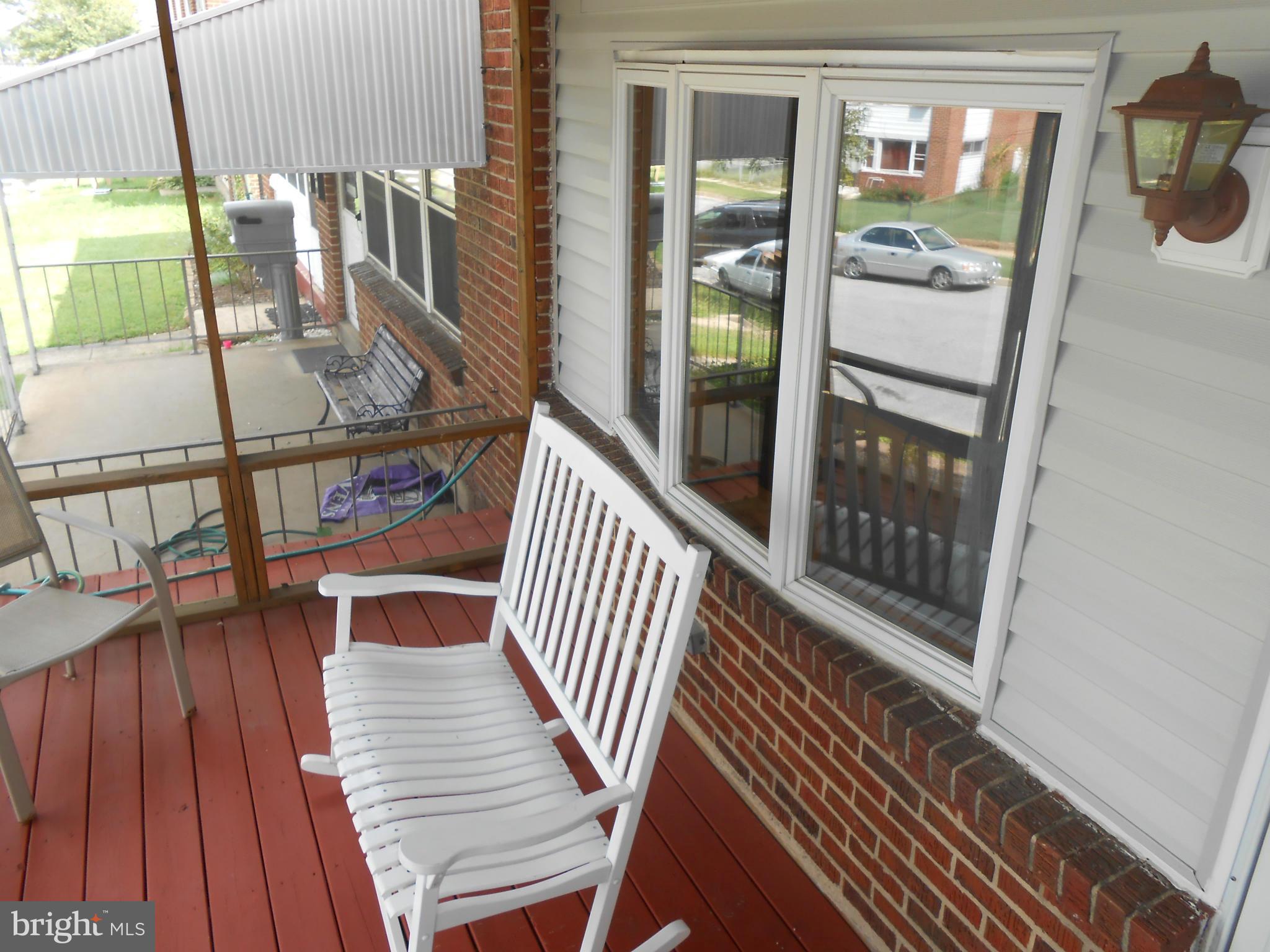 7943 Lansdale Road Baltimore, MD 21224 - Photo 9 of 15 Exterior (Front)