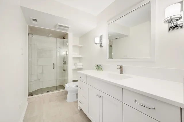 $300,000 | 8239 Mulberry Court, Unit B, Palos Hills, IL 60465