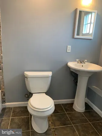 $3,950 | 13807 Eastland Street, Rockville, MD 20853