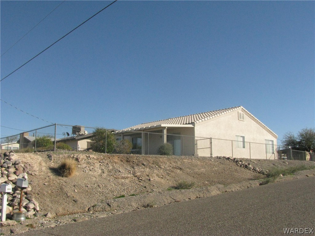 1939 Balsa Road Bullhead City, AZ 86442 - Photo 4 of 35 Gallery Image 4