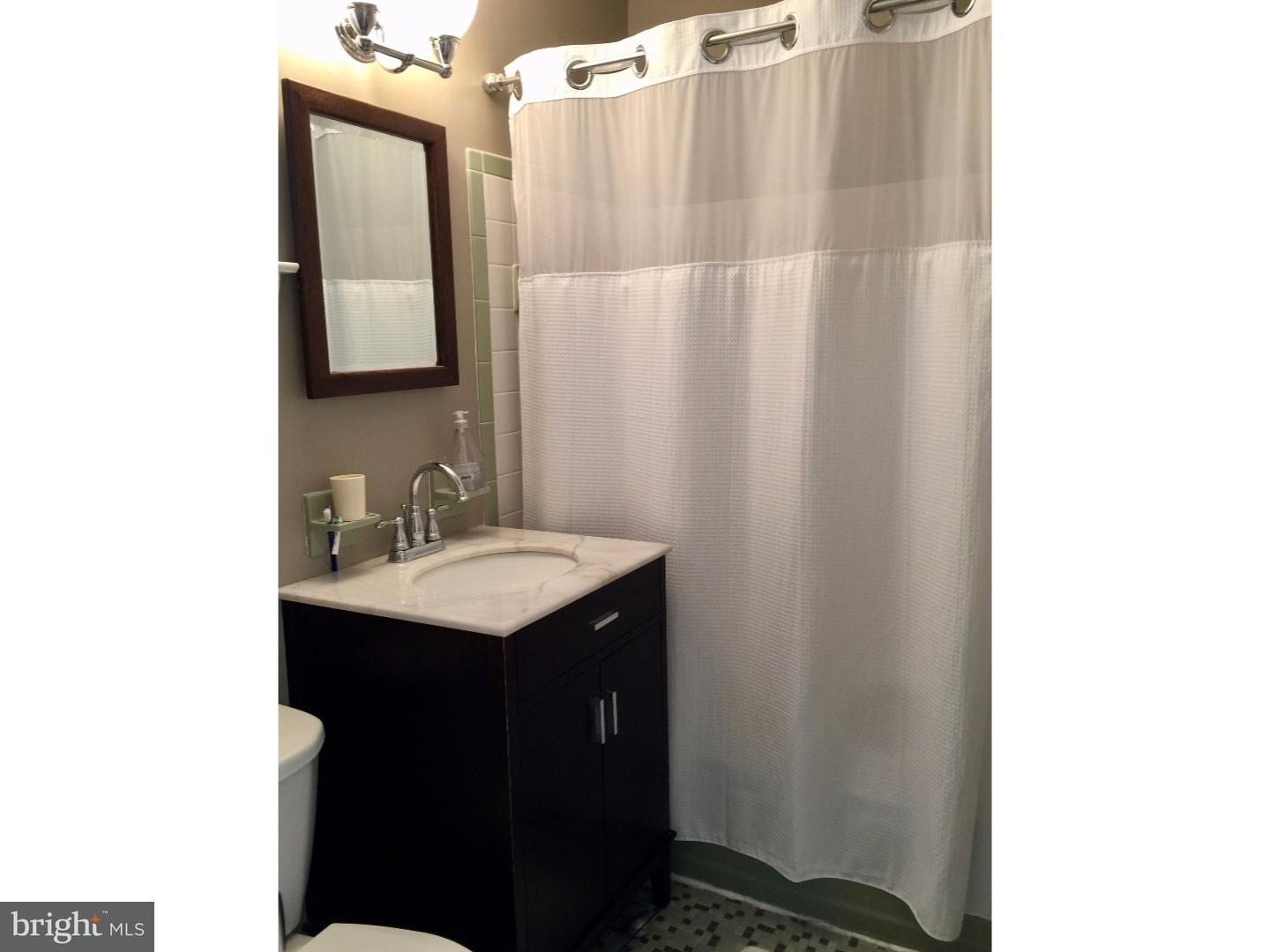 10 Stoneham Road Collegeville, PA 19426 - Photo 10 of 18 Master Bathroom