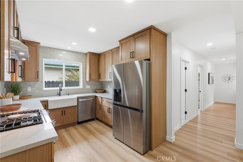 3308 Faust Avenue Long Beach, CA 90808 - Photo 10 of 51