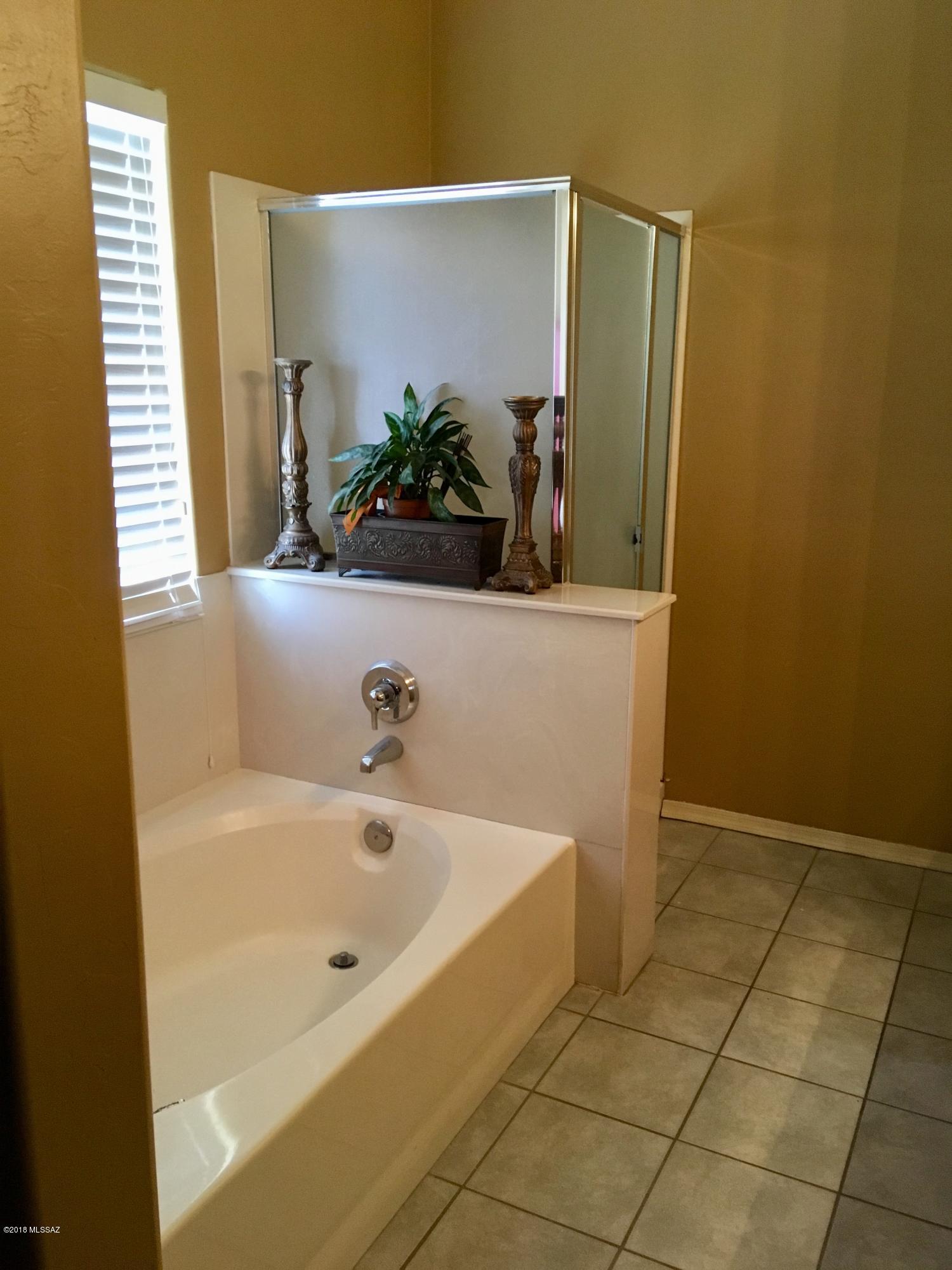 313 West Ridge Peak Road Tucson, AZ 85737 - Photo 19 of 27 Gallery Image 19