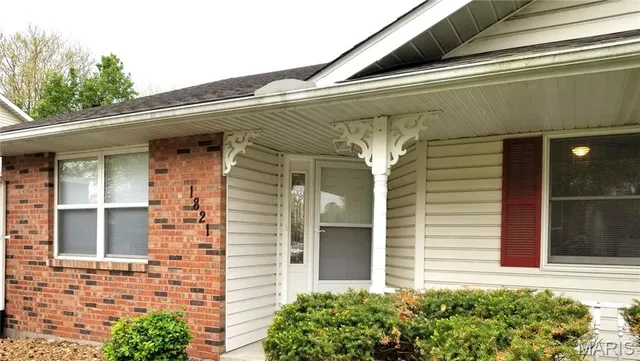 $1,650 | 1821 Esic Drive, Unit A, Edwardsville, IL 62025