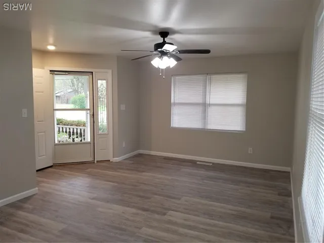 $1,650 | 1821 Esic Drive, Unit A, Edwardsville, IL 62025