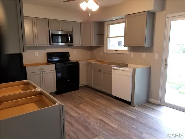 $1,650 | 1821 Esic Drive, Unit A, Edwardsville, IL 62025