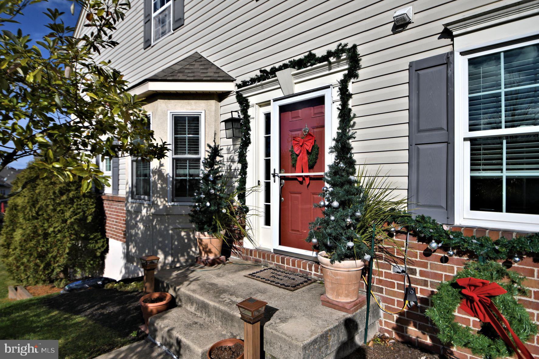 307 Manor Road Harleysville, PA 19438 - Photo 2 of 43 Gallery Image 2