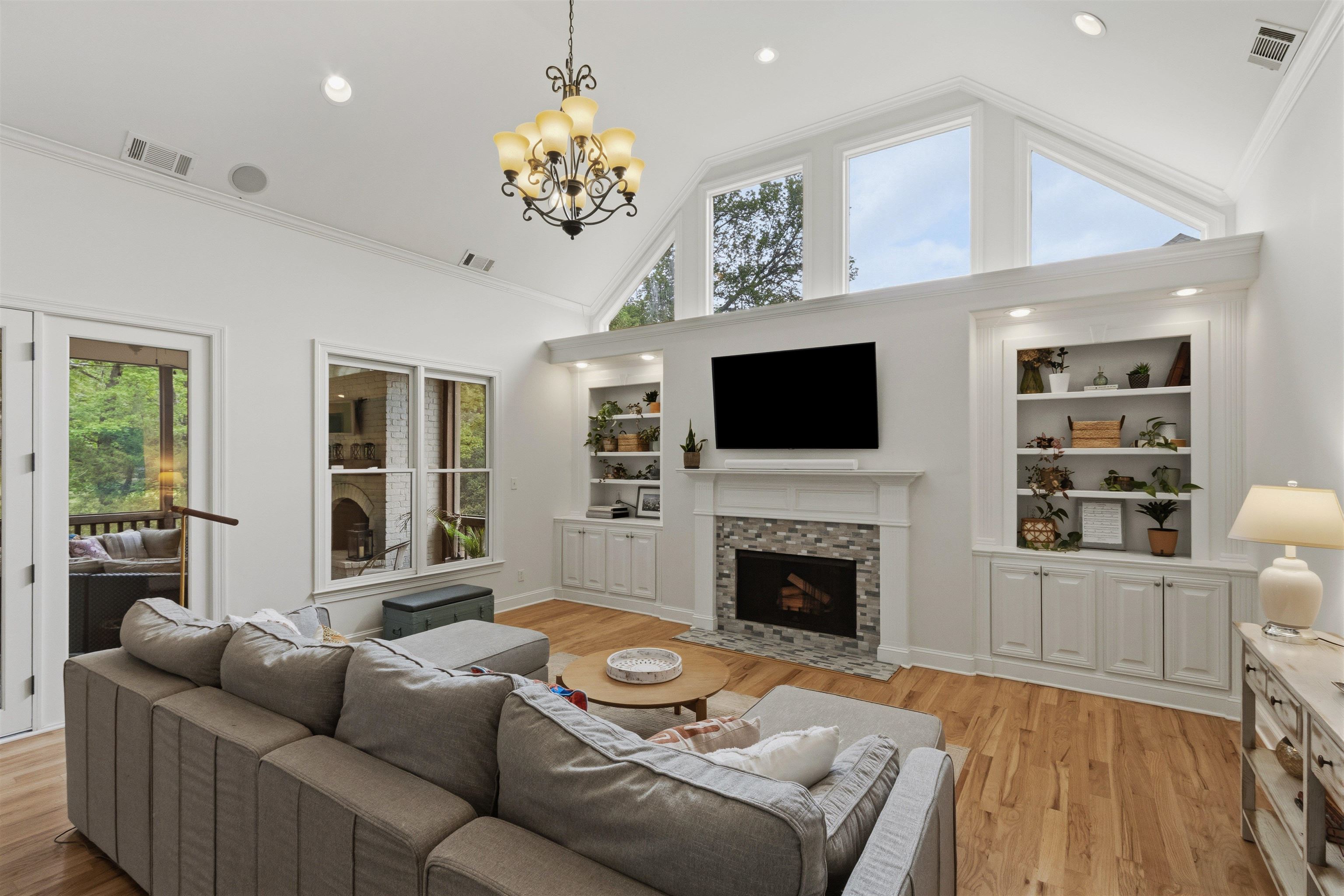 1881 Riverdale Road Germantown, TN 38138 - Photo 16 of 39