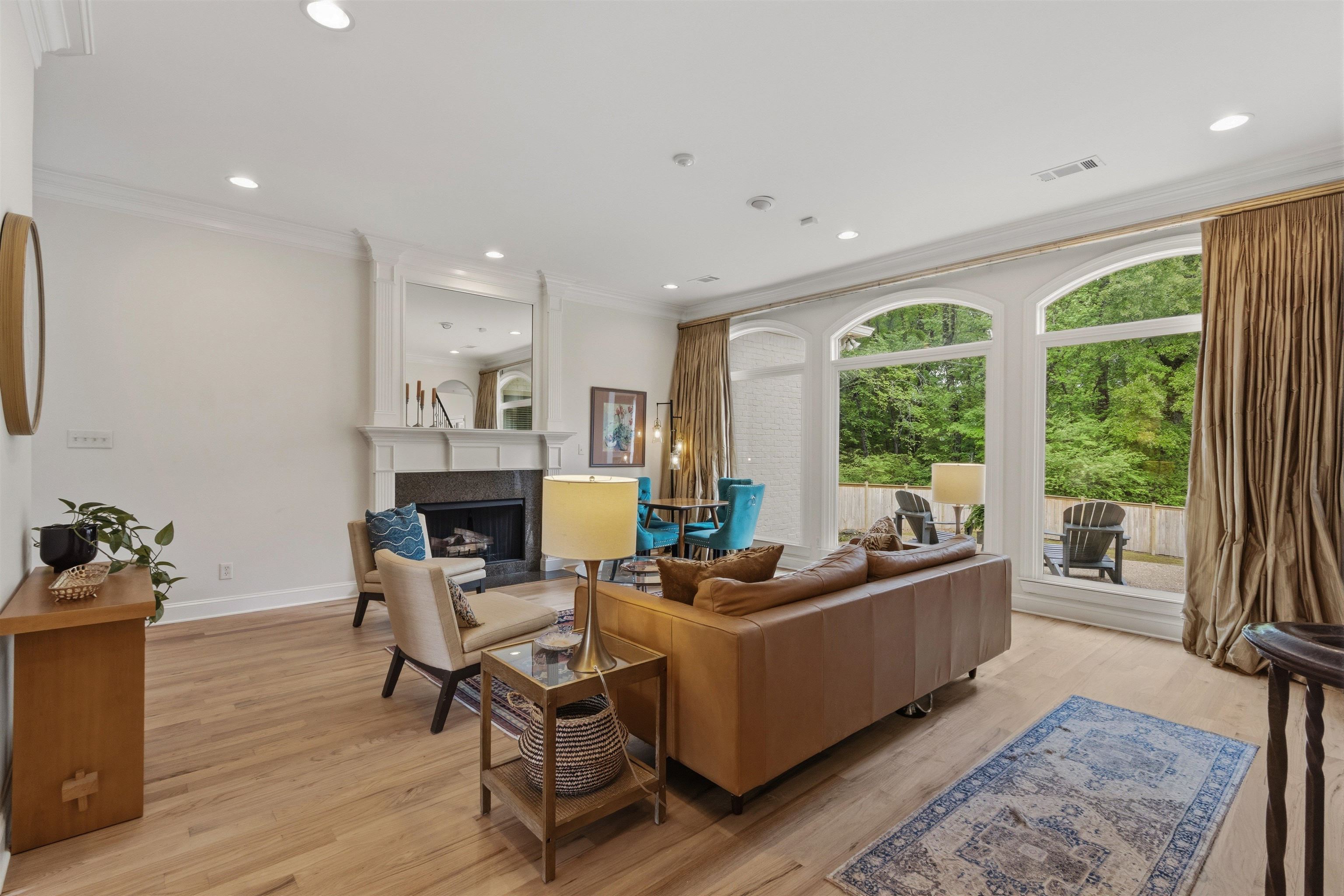 1881 Riverdale Road Germantown, TN 38138 - Photo 7 of 39